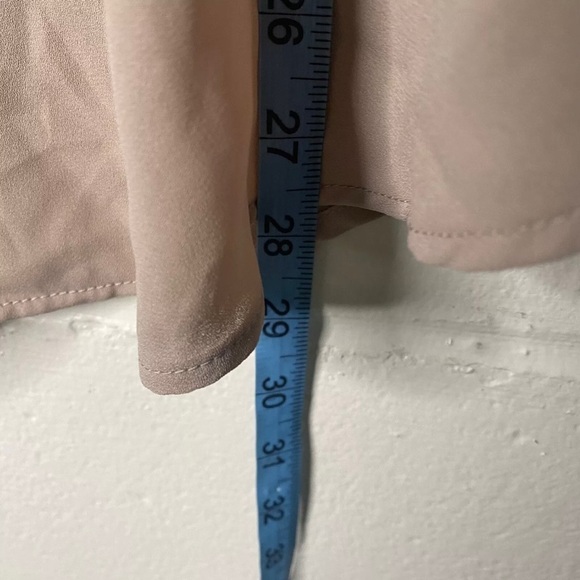 NEW Torrid size 3X Tan V Neck Tunic Top Roll Tab 3/4 Sleeve Lightweight Hi Lo - Picture 9 of 9